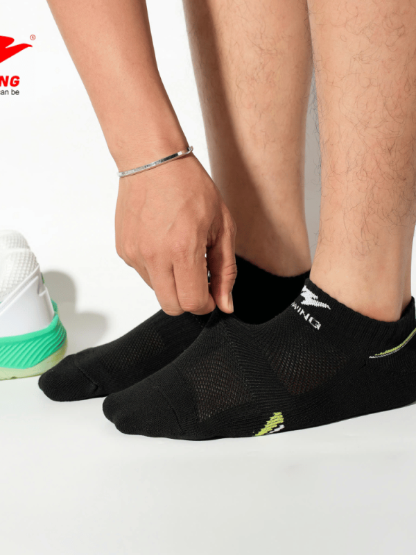 Tất Thể Thao Hiwing Cổ Ngắn Đen  – Chống Trơn, Khử Mùi, Bền Bỉ Sau 500 Lần Giặt